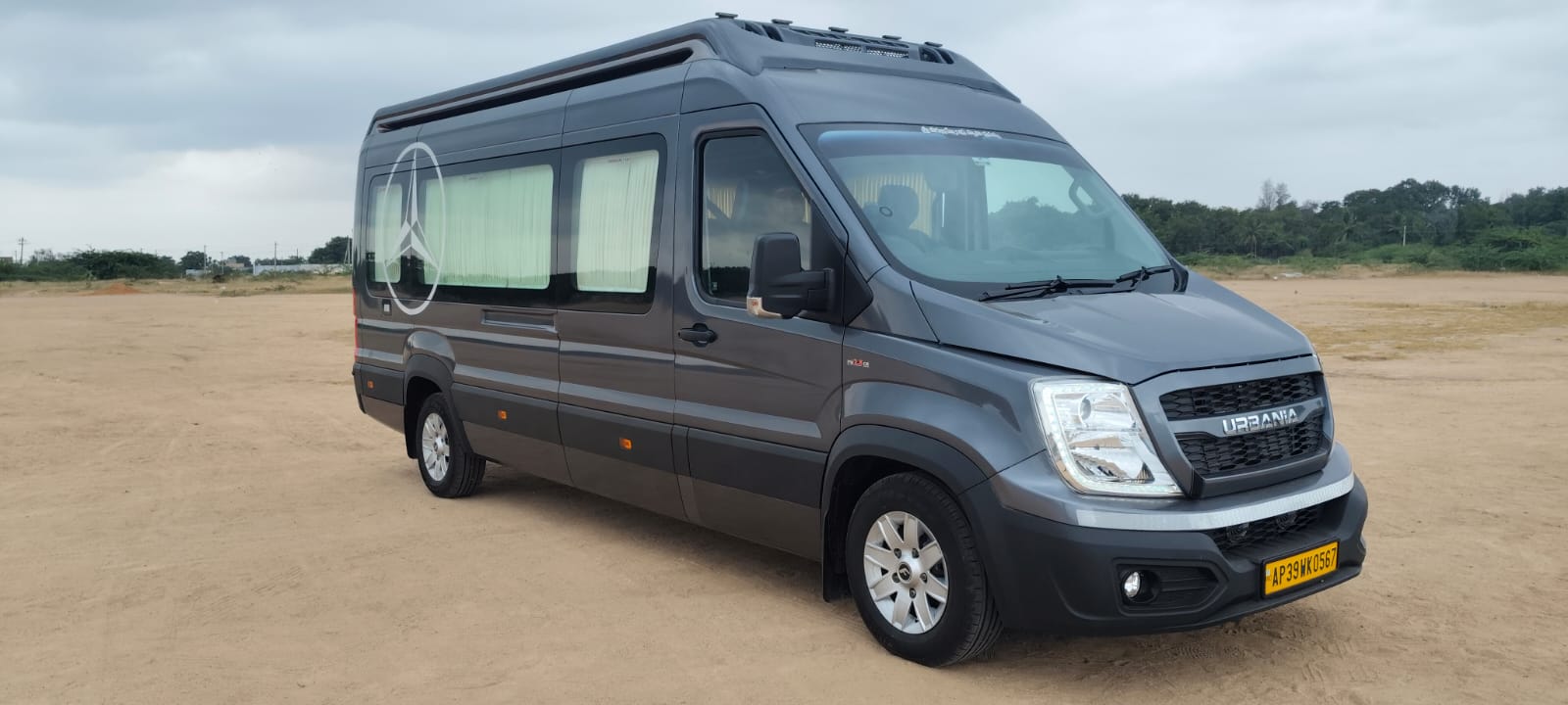 Force Urbania vehicle